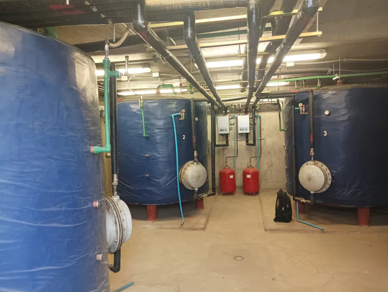 Bomba de calor industrial con serpentín completo