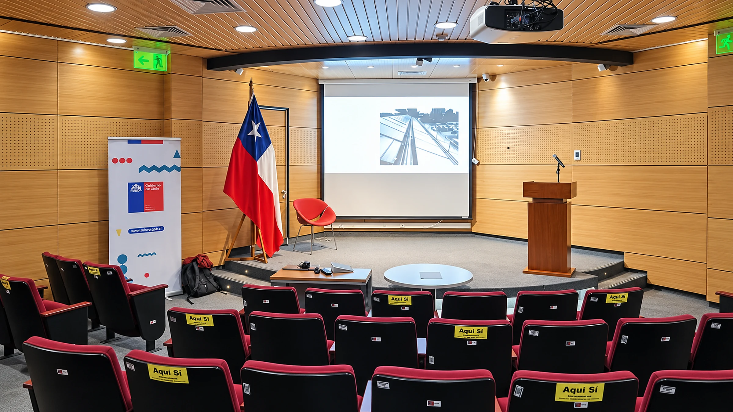 Presentación técnica de Emergia ante mandante institucional